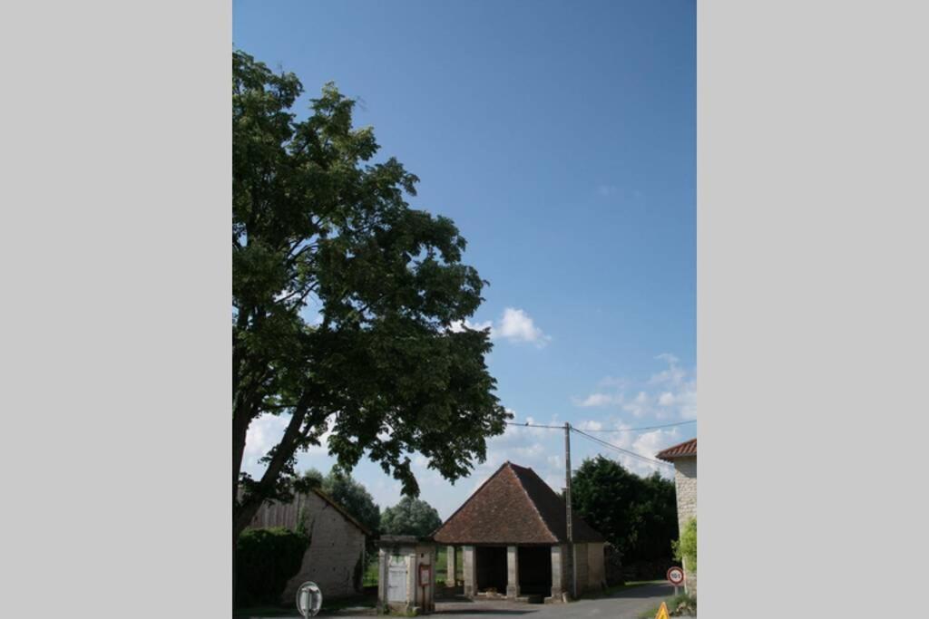 Le Coeur Du Lys Chissey-les-Macon Exterior foto
